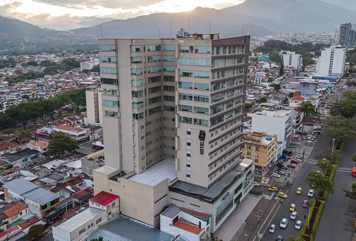 Fachada Hotel F25, Ibagué